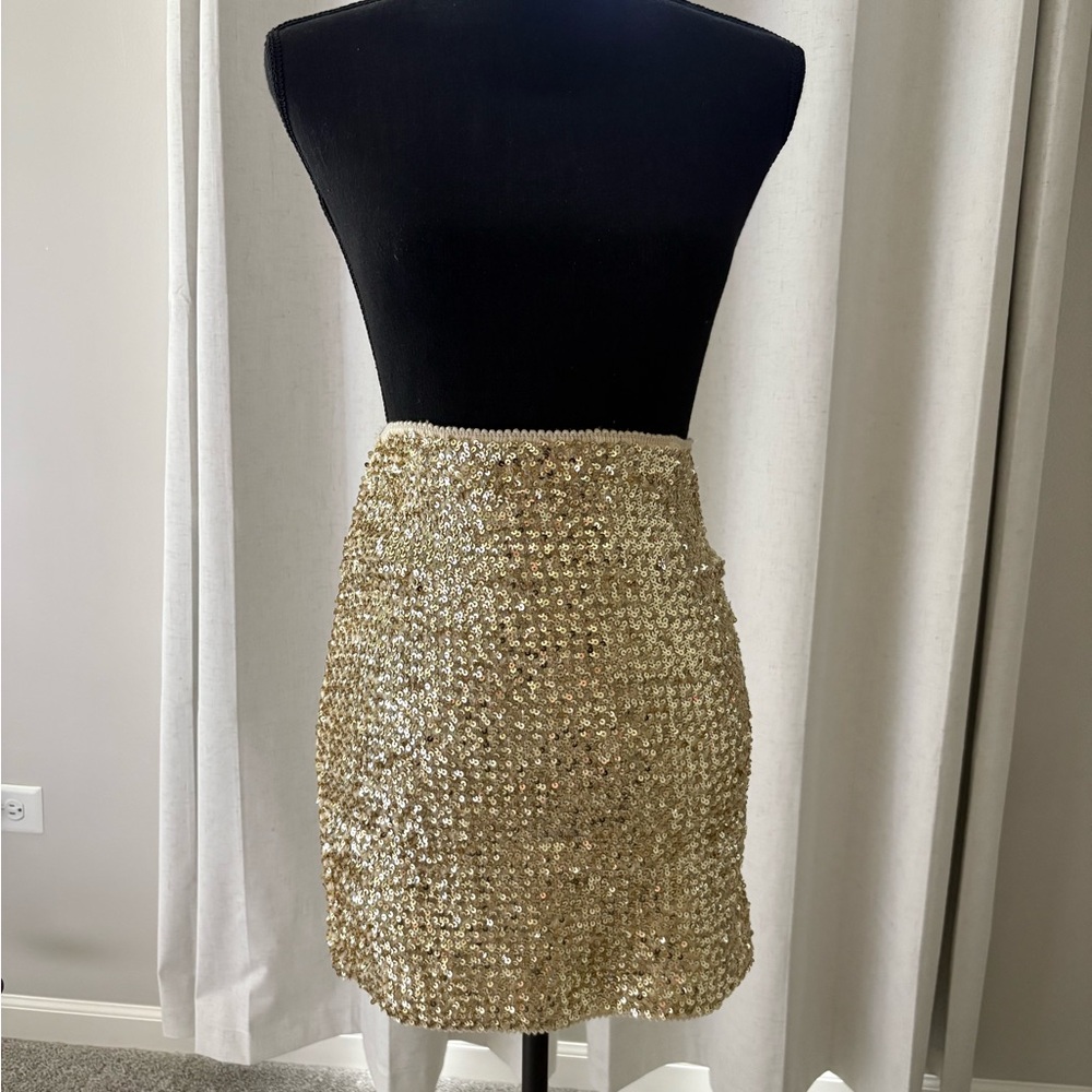 Shimmering Gold Sequin Mini Skirt